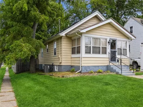 3949 5th Ave, Des Moines, IA 50313