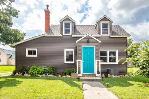 109 S 4th Ave, Huxley, IA 50124