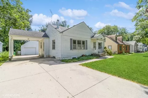 5812 College Ave, Des Moines, IA 50322