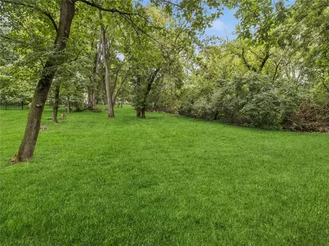 3211 SW 33rd St, Des Moines, IA 50321
