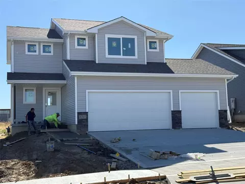 4207 NW 12th St, Ankeny, IA 50023