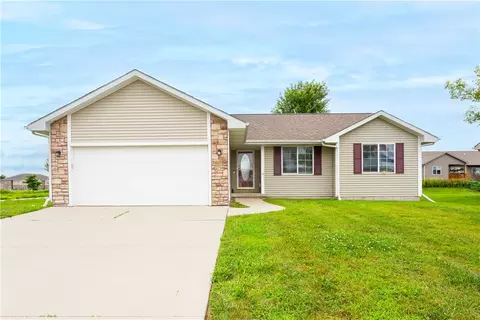 2714 4th Ave SE, Altoona, IA 50009