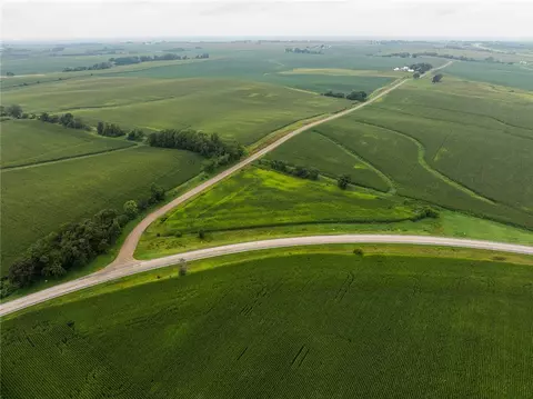 13150 N 71st Ave W, Mingo, IA 50168