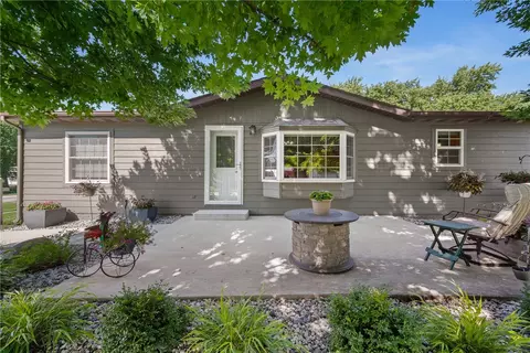 400 N State St, Prairie City, IA 50228