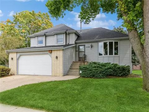 3509 3rd St, Des Moines, IA 50313