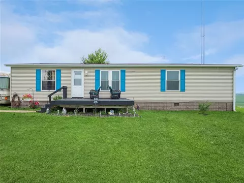 1533 D Ave, Victor, IA 52347