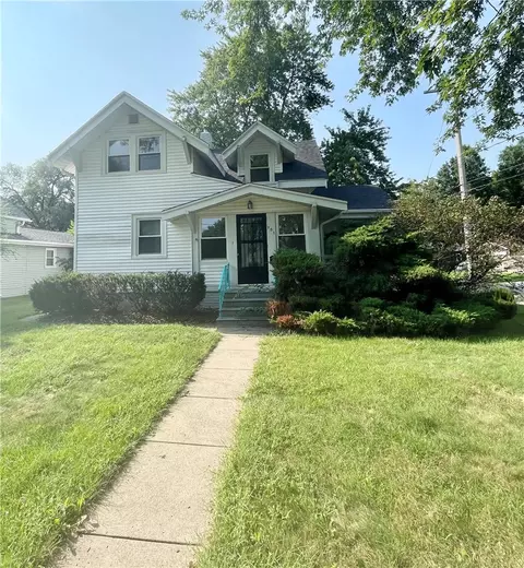 701 Morton Ave, Des Moines, IA 50316