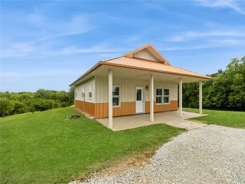 23463 25th Ave, New Virginia, IA 50210