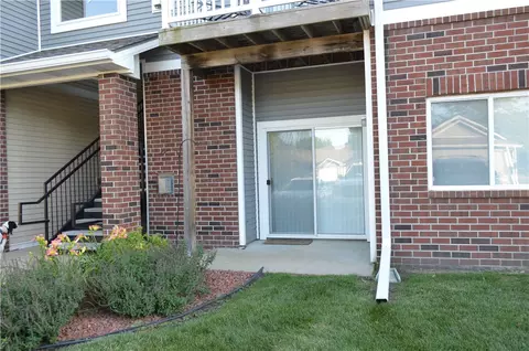 905 7th Ave SE #2, Altoona, IA 50009