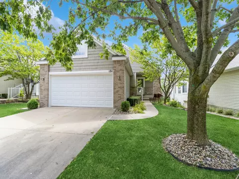 1725 S 50th St #184, West Des Moines, IA 50265