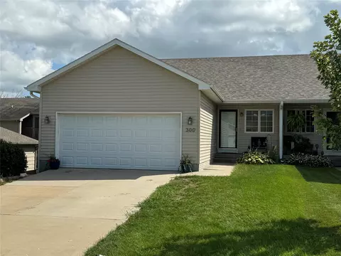 300 NW 8th St, Grimes, IA 50111