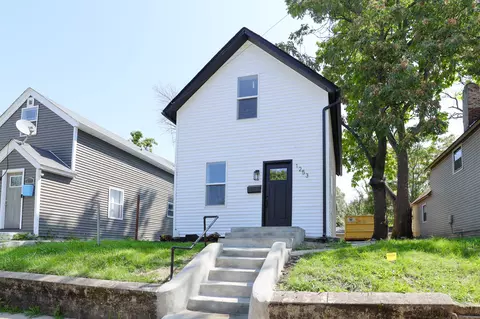 1253 10th St, Des Moines, IA 50314