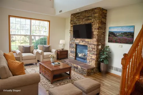 3807 NE Gardenia Ln, Ankeny, IA 50021