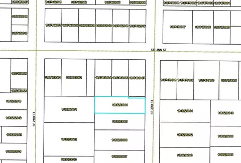 406 SE 3rd St, Greenfield, IA 50849