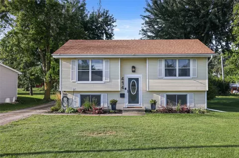 414 Fairview Dr, Madrid, IA 50156