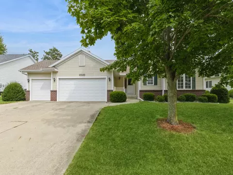 1010 W 15th St S, Newton, IA 50208