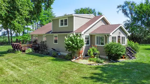 5219 Lisbon St, Prole, IA 50229