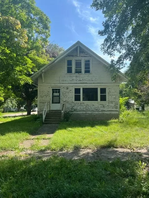707 Arthur St, Rolfe, IA 50581
