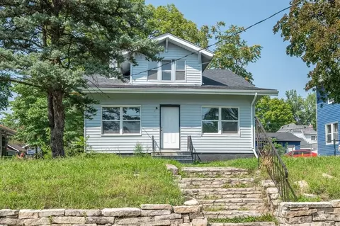 1125 Clinton Ave, Des Moines, IA 50313