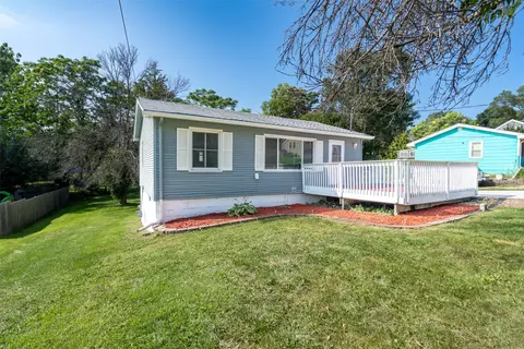 606 Cutler Ave, Des Moines, IA 50315