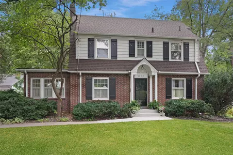 5900 N Waterbury Rd, Des Moines, IA 50312