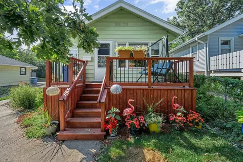 2618 Woodland Ave, Des Moines, IA 50312