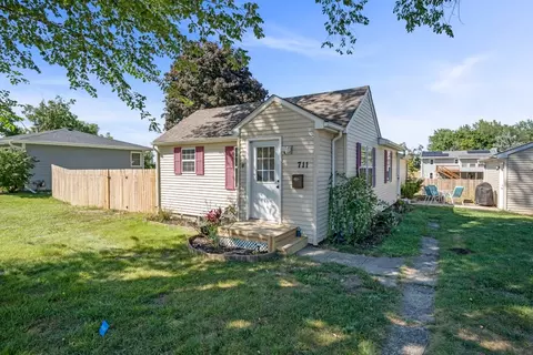 711 W Second St, Madrid, IA 50156