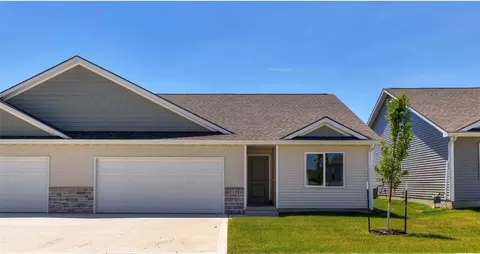 1125 NE 56th St, Ankeny, IA 50021