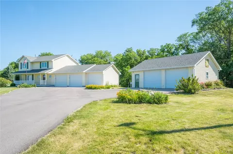 8557 R63 Hwy, Indianola, IA 50125