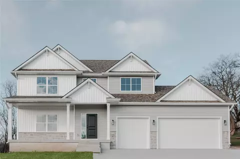 1306 W 13th Pl, Indianola, IA 50125