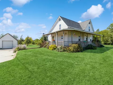 3039 Truro Rd, Truro, IA 50257