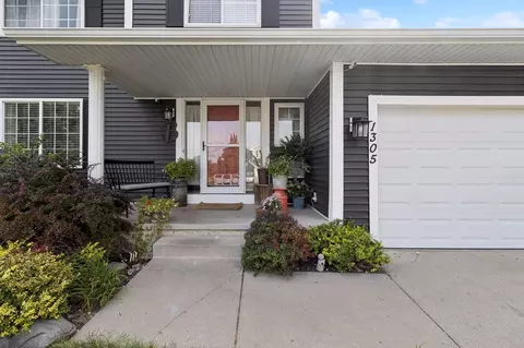 1305 9th Avenue Pl SE, Altoona, IA 50009