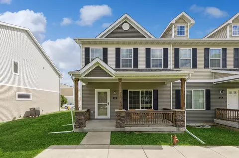 9175 Coneflower Dr #116, West Des Moines, IA 50266