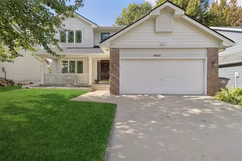 4845 Hawthorne Dr, West Des Moines, IA 50265