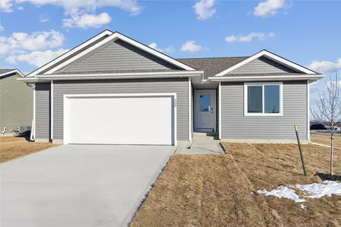 400 NE Driftwood St, Elkhart, IA 50073