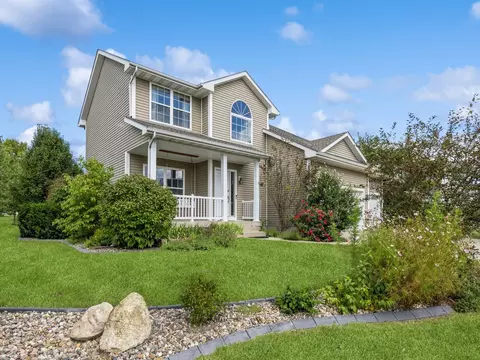 12327 Winston Ave, Urbandale, IA 50323