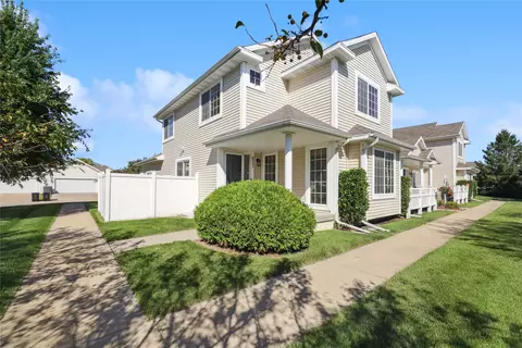 657 SE Williams Ct, Waukee, IA 50263