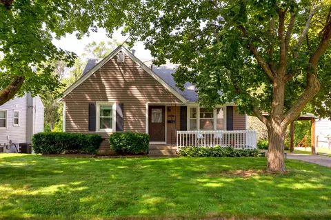 3506 62nd St, Des Moines, IA 50322