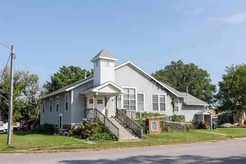130 N West St, Truro, IA 50257