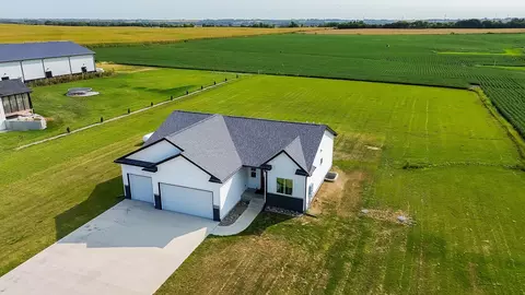 29948 560th Ave, Cambridge, IA 50046