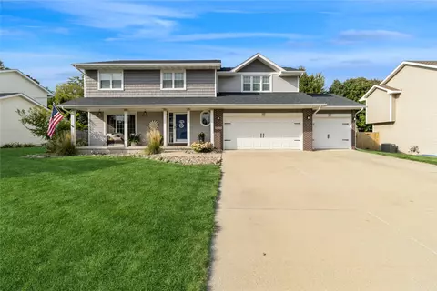 4745 Fieldstone Dr, West Des Moines, IA 50265