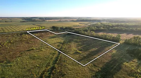 03 G24 Hwy, Indianola, IA 50125