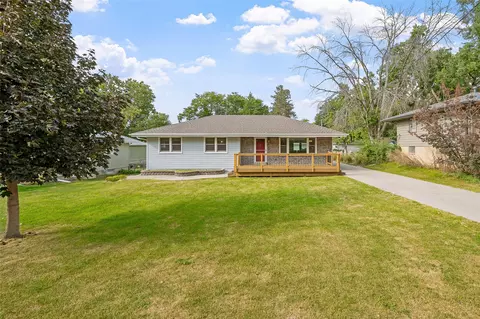 4201 Shawnee Ave, Des Moines, IA 50310