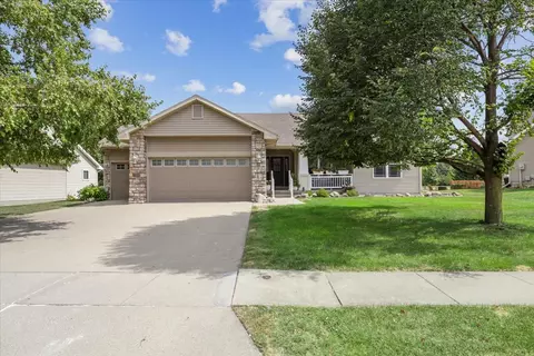 505 SE Lowell Dr, Ankeny, IA 50021