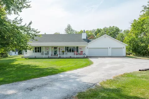 28193 Prospect Ave, Adel, IA 50003