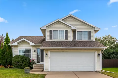 1157 62nd St, West Des Moines, IA 50266