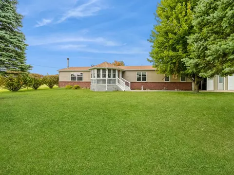 8254 NE 50th Ave, Altoona, IA 50009