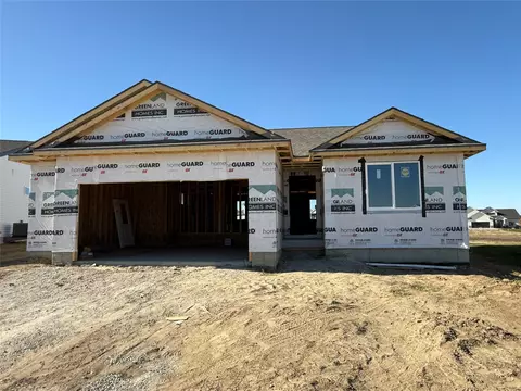 1202 NW Driftwood Dr, Ankeny, IA 50023