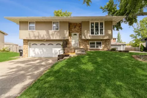 1714 NW 10th St, Ankeny, IA 50023