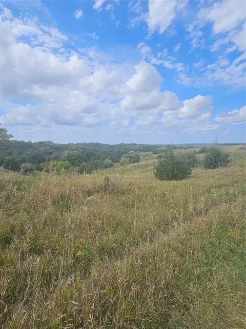3045 Walnut Trl, Redfield, IA 50233